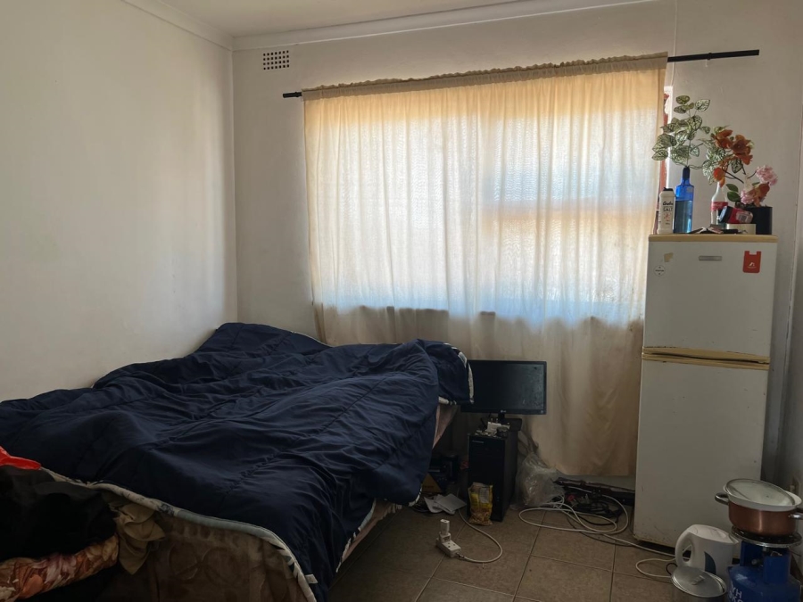  Bedroom Property for Sale in Cravenby Western Cape